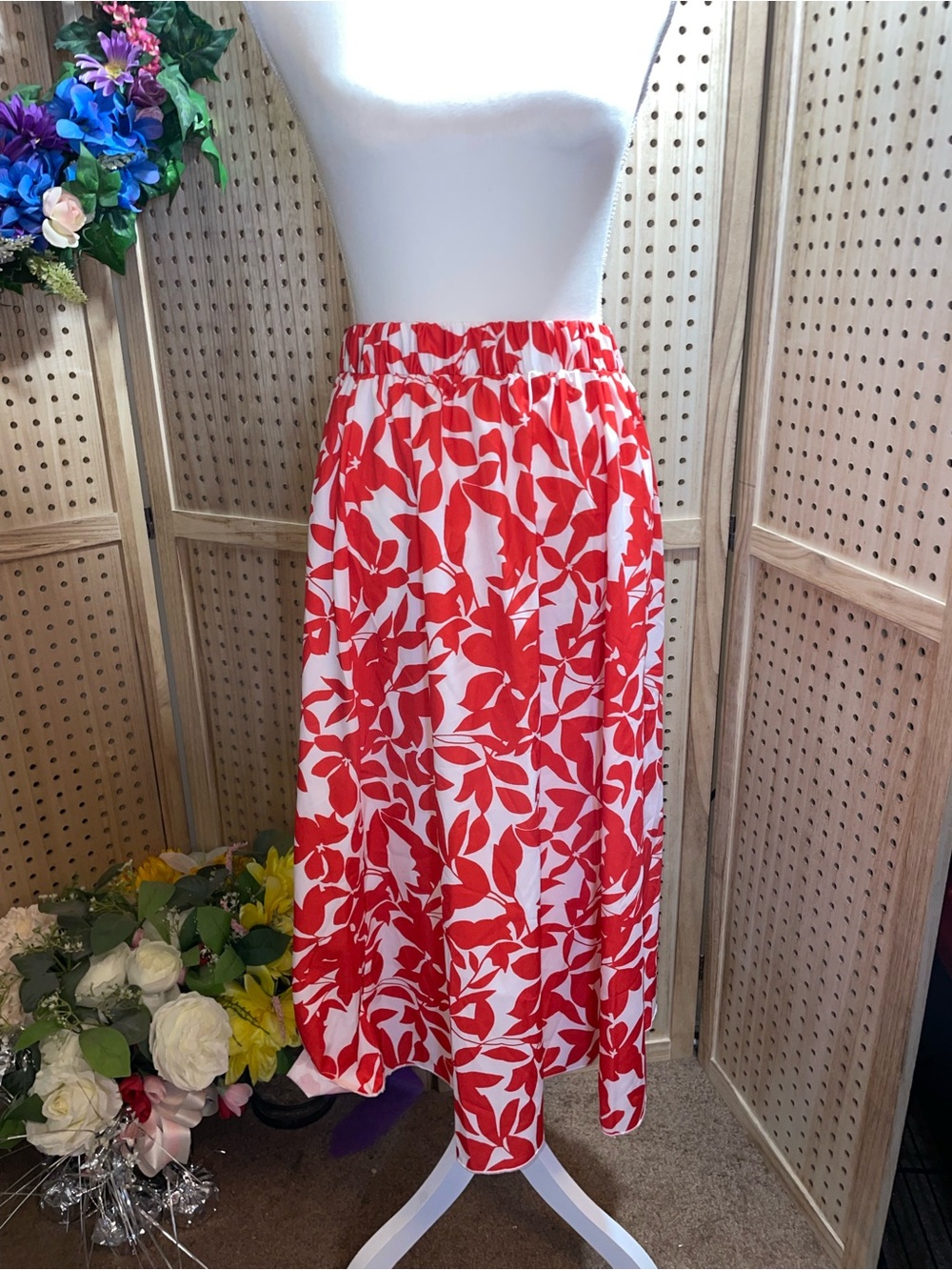 Red and White Floral Midi Skirt - Elastic Waist